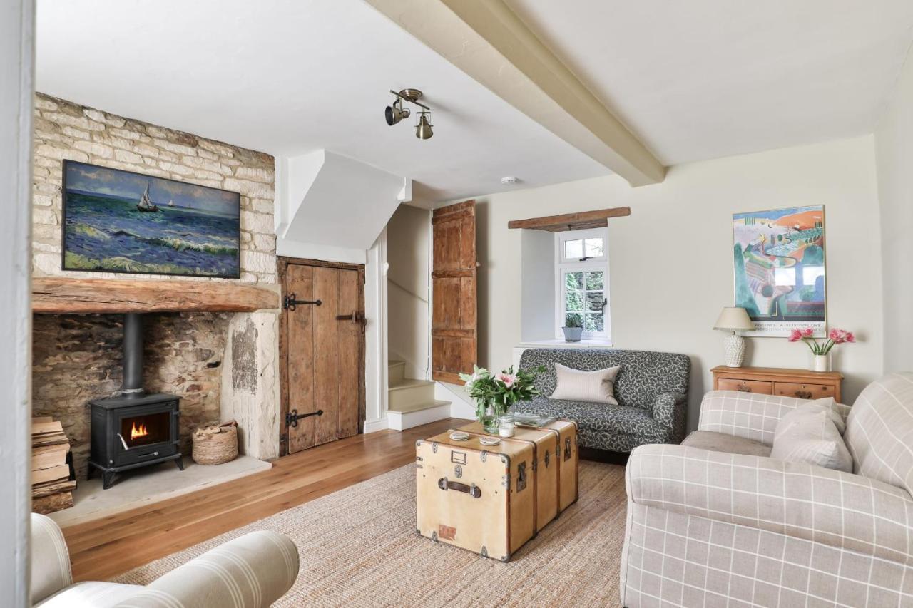 Coombers Mead Cottage Tetbury Buitenkant foto