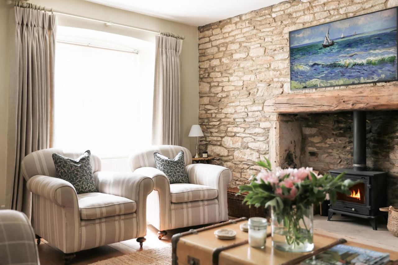 Coombers Mead Cottage Tetbury Buitenkant foto